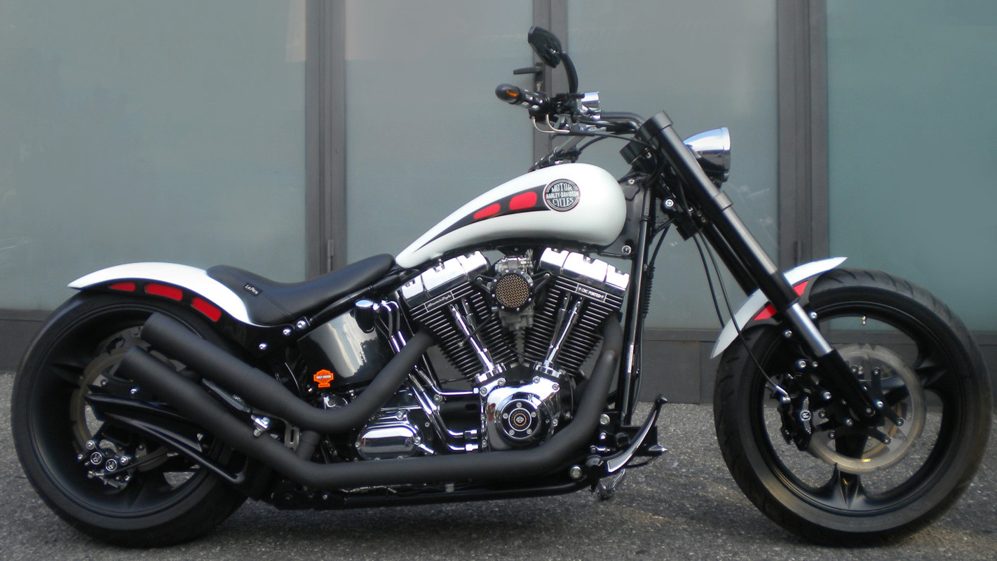 Special C Harley in concessionaria H-D Brescia